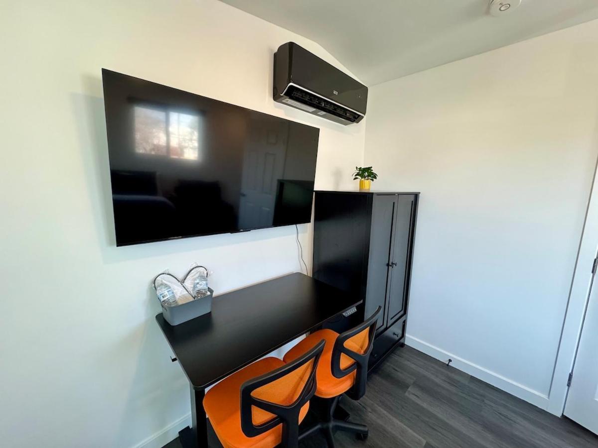 Your Downtown Cozy Studio With Backyard Unit C Феникс Экстерьер фото